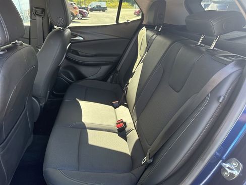 Used 2023 Buick Encore GX Preferred w/ Cold Weather Comfort Package image 17
