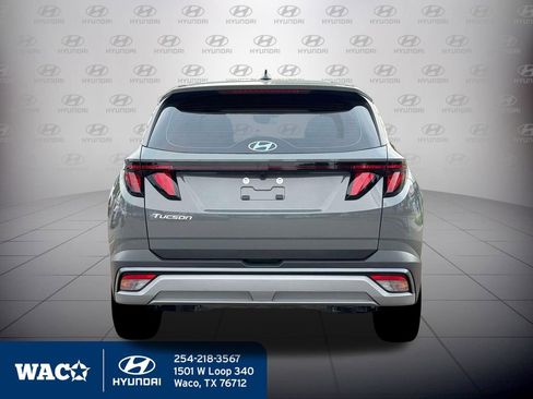 New 2026 Hyundai Tucson SE image 7
