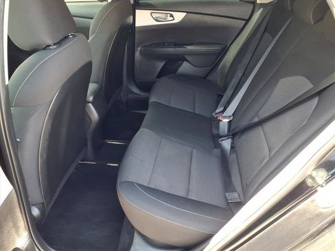 Used 2023 Kia Forte LXS image 21