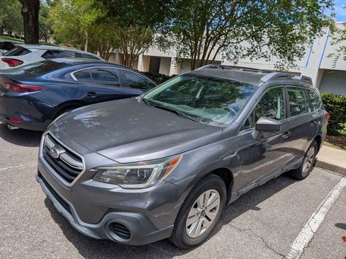 Used 2019 Subaru Outback 2.5i AWD/4WD image 1