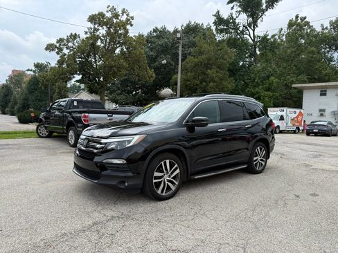 Used 2016 Honda Pilot Touring image 3