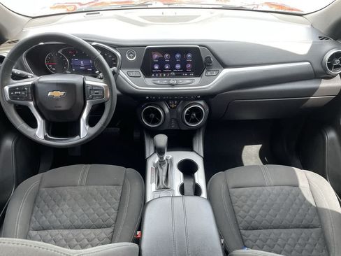 Used 2021 Chevrolet Blazer LT FWD image 20
