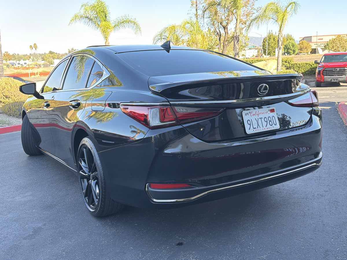 Used 2024 Lexus ES 300h F Sport w/ Accessory Package (Z1) FWD image 12