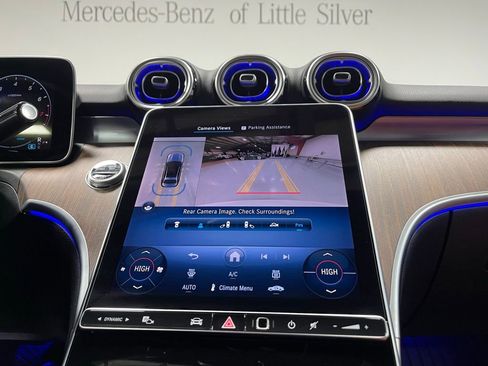 Used 2025 Mercedes-Benz C 300 4MATIC Sedan image 34