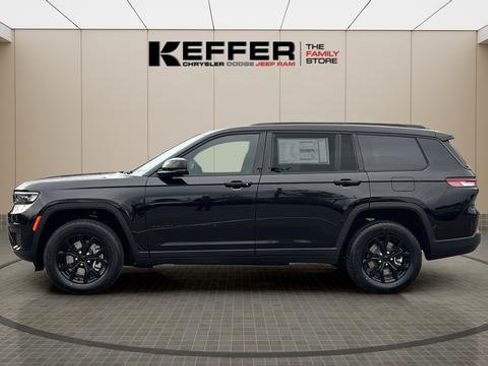 New 2025 Jeep Grand Cherokee L Altitude image 2