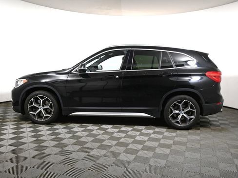 Used 2019 BMW X1 xDrive28i w/ Convenience Package AWD/4WD image 2