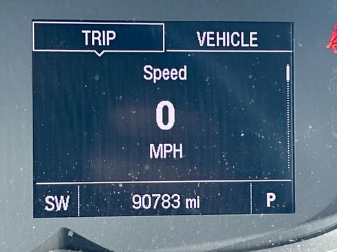 Used 2019 Chevrolet Trax LT w/ LT Convenience Package FWD image 20
