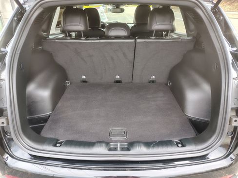 Used 2024 Jeep Compass Limited image 10