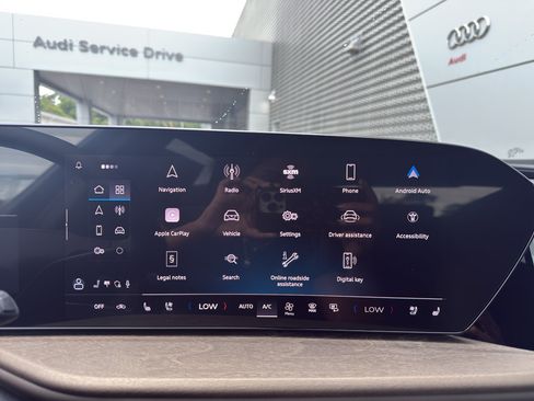 Certified 2025 Audi Q5 Prestige AWD/4WD image 20