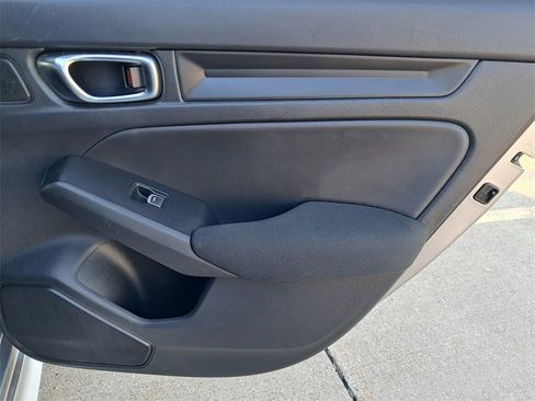 Used 2022 Honda Civic Sport image 27