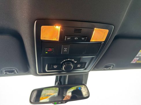Used 2022 Toyota Tacoma TRD Off-Road w/ Technology Package AWD/4WD image 25