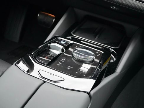 New 2026 BMW i5 eDrive40 w/ M Sport Package image 31