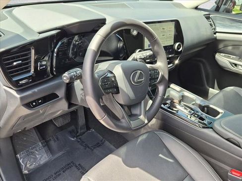 Used 2024 Lexus NX 350 AWD image 10