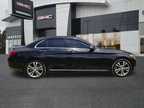 Used 2015 Mercedes-Benz C 300 4MATIC Sedan image 25