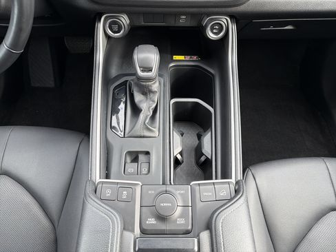 Used 2024 Toyota Grand Highlander AWD image 22