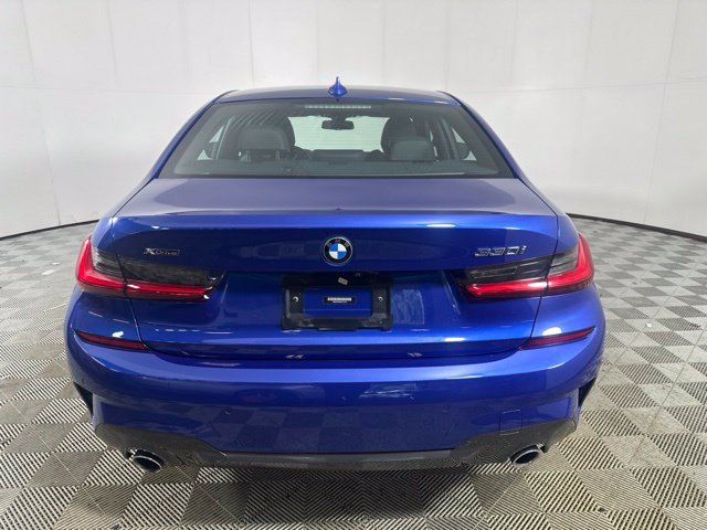 Used 2019 BMW 330i xDrive Sedan w/ M Sport Package AWD/4WD image 6