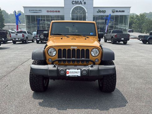 Used 2014 Jeep Wrangler Sport w/ Quick Order Package 24S AWD/4WD image 2