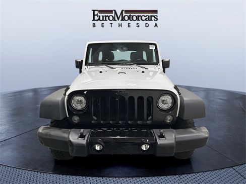 Used 2018 Jeep Wrangler Unlimited Sport image 8