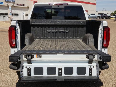 Used 2023 GMC Sierra 1500 Denali image 9