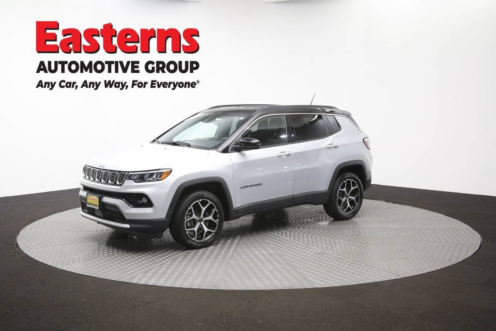 Used 2025 Jeep Compass Limited AWD/4WD image 56