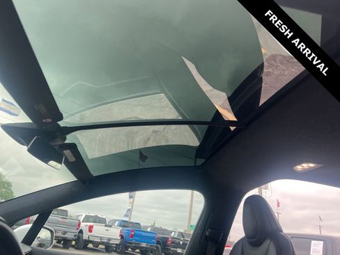 Used 2020 Tesla Model X Long Range AWD/4WD image 16