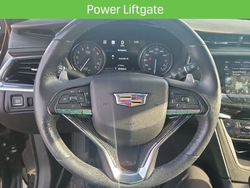Used 2023 Cadillac XT6 Sport w/ Technology Package AWD/4WD image 31