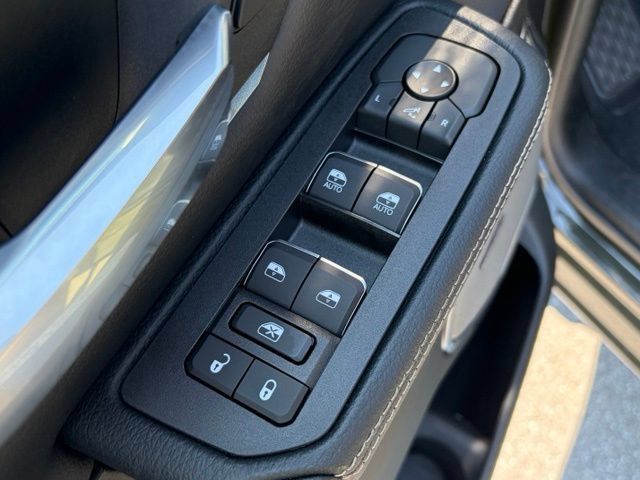 New 2026 RAM 1500 Laramie w/ Night Edition AWD/4WD image 13
