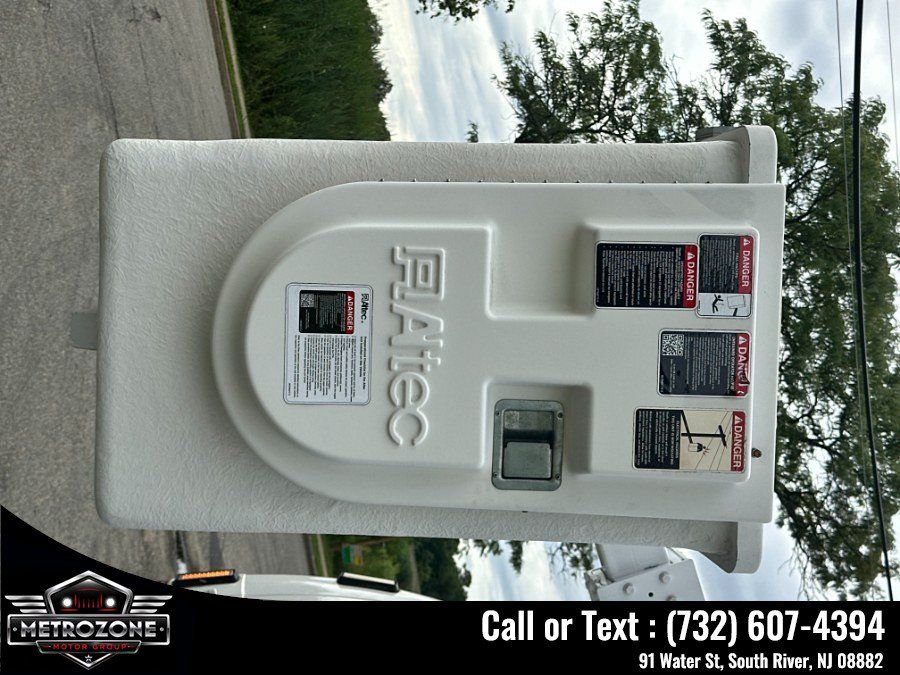 Used 2012 Ford E-350 and Econoline 350 Super Duty RWD image 27