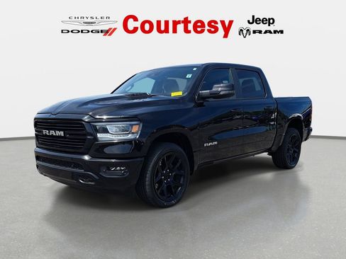 Used 2023 RAM 1500 Laramie AWD/4WD image 9