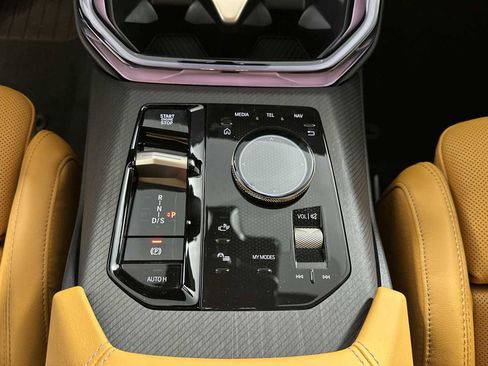 Used 2025 BMW X3 xDrive30i w/ Premium Package image 14