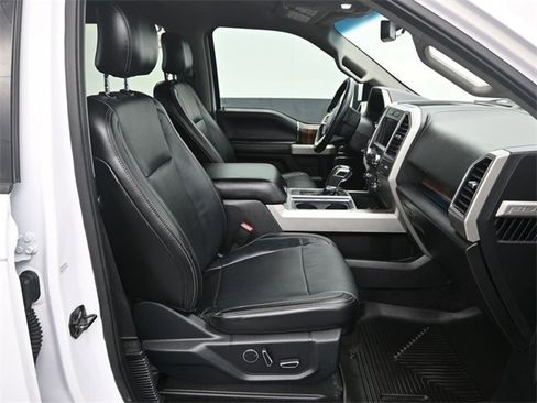 Used 2017 Ford F150 Lariat w/ Equipment Group 501A Mid image 10