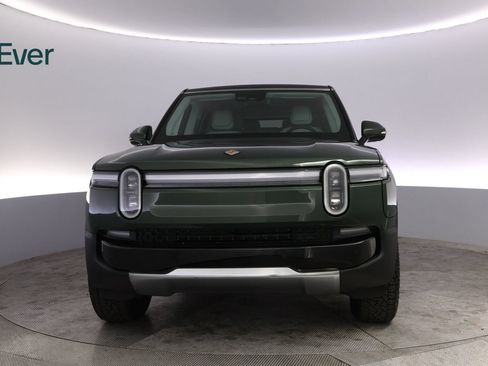 Used 2025 Rivian R1S Adventure AWD/4WD image 12