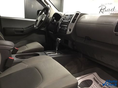 Used 2014 Nissan Xterra S image 42