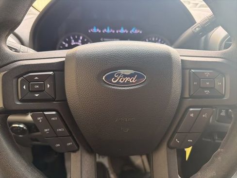 Used 2019 Ford F350 XLT w/ XLT Premium Package AWD/4WD image 17