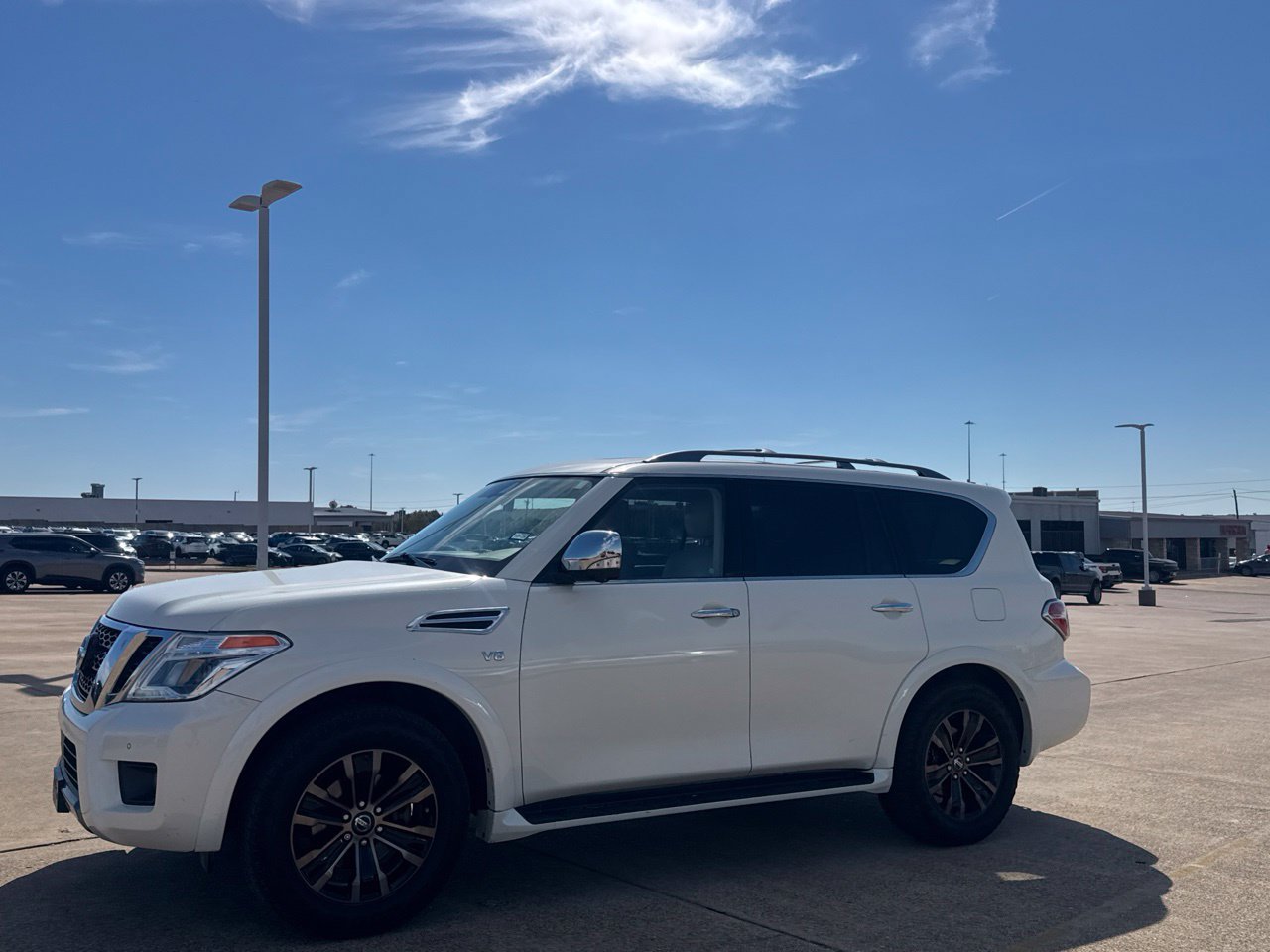 Used 2019 Nissan Armada Platinum w/ Captain's Chairs Package RWD image 13