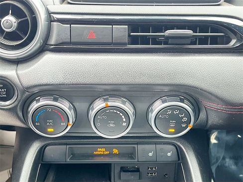 Used 2017 MAZDA MX-5 Miata Grand Touring image 14