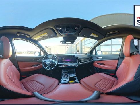 Certified 2024 Kia Sportage SX image 35