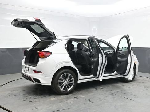Used 2022 Buick Encore GX Preferred w/ Sport Touring Package FWD image 37