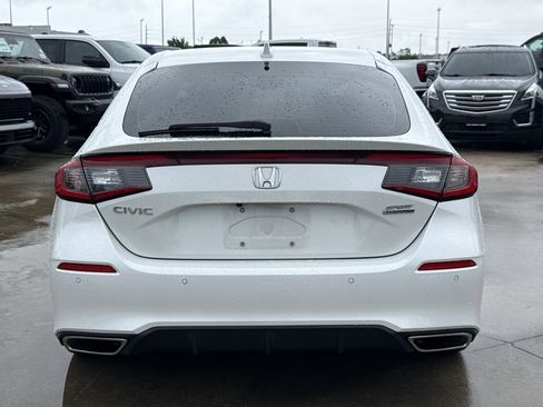 Used 2023 Honda Civic Sport Touring image 5