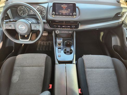 Used 2021 Nissan Rogue SV image 8