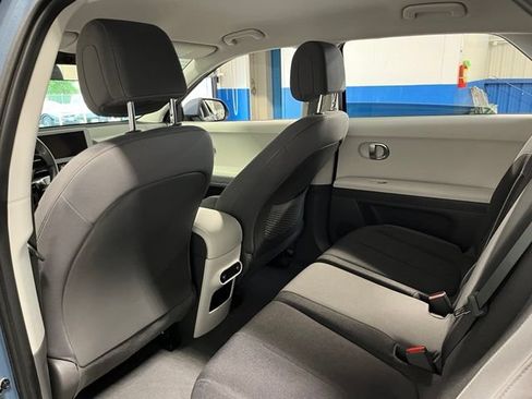Used 2024 Hyundai Ioniq 5 SE AWD/4WD image 16