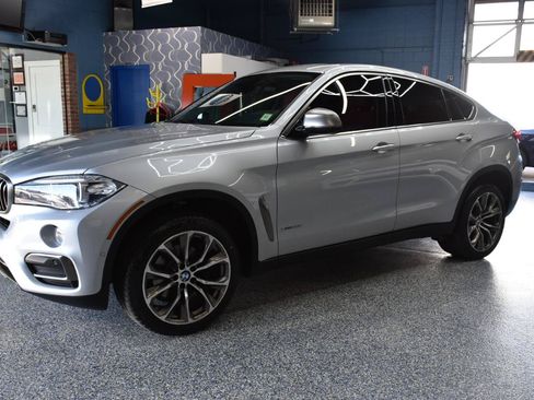 Used 2018 BMW X6 xDrive35i w/ Premium Package Essential AWD/4WD image 10