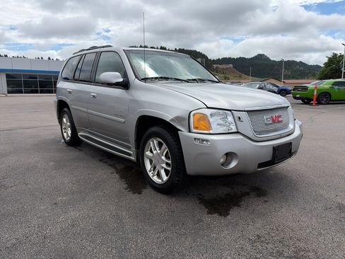 Used 2008 GMC Envoy Denali w/ Sun And 6-Disc Cd Package AWD/4WD image 4