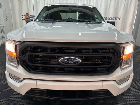 Used 2023 Ford F150 XL w/ Trailer Tow Package image 4