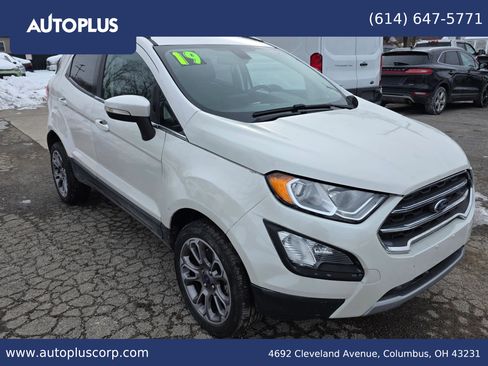 Used 2019 Ford EcoSport Titanium image 1