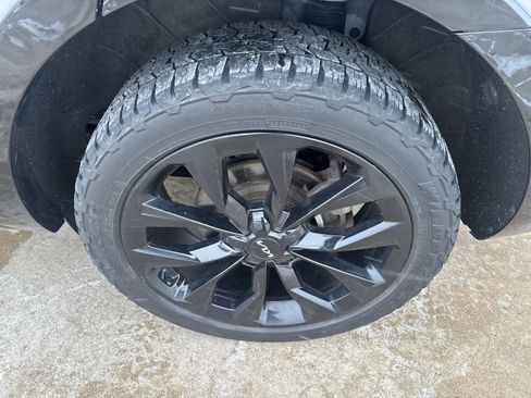 Used 2022 Kia Sorento SX image 33