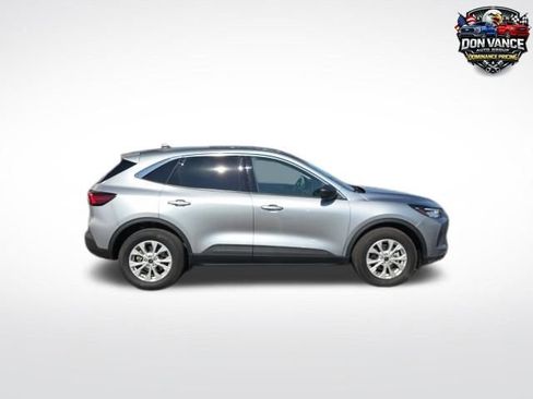 Certified 2023 Ford Escape Active AWD/4WD image 4