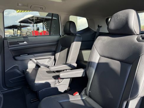 Used 2019 Volkswagen Atlas SE w/ Panoramic Sunroof Package image 33