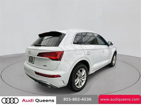 Certified 2023 Audi Q5 2.0T Premium w/ Convenience Package image 4