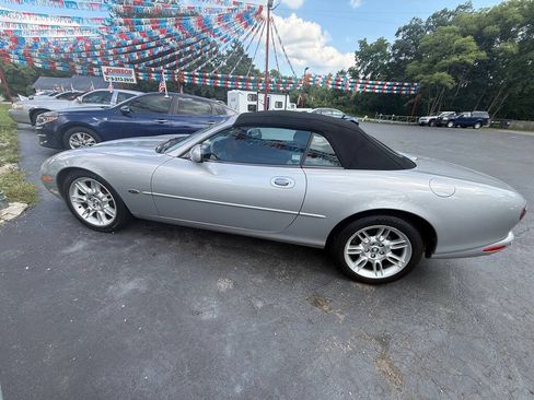 Used 2002 Jaguar XK8 Convertible RWD image 5